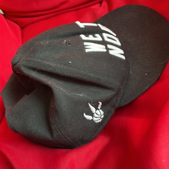 Black 'We The North' Cap - Picture 6 of 8